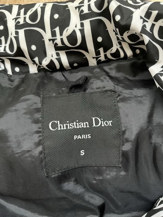 Vesta Christian Dior