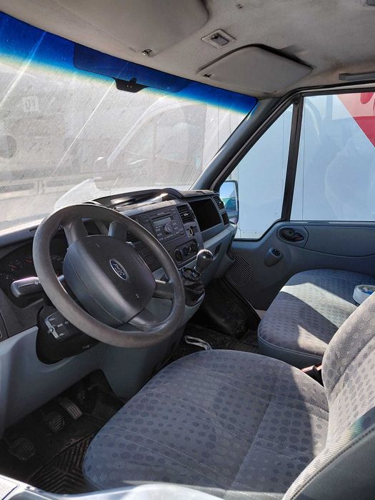 Ford Transit 2011