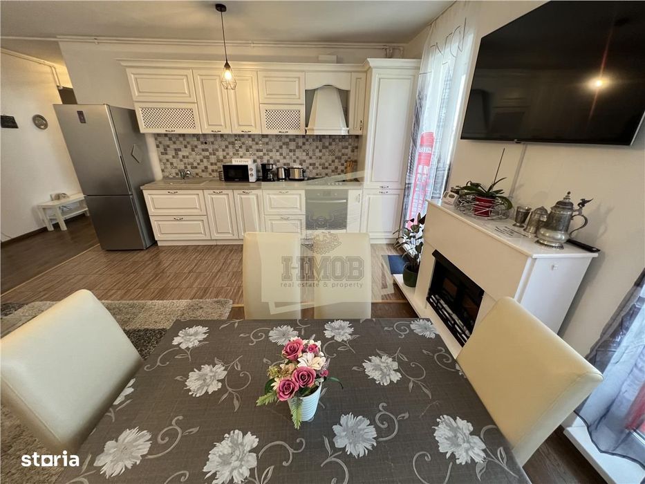 Apartament 3 camere 2 bai balcon mare 2 parcari D-na Stanca