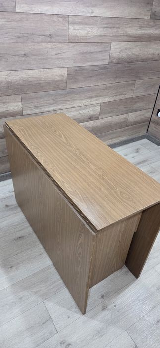 Стол книжка праздничный