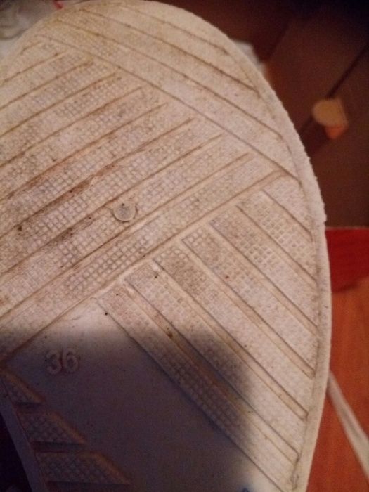 Adidasi damă mărimea 36