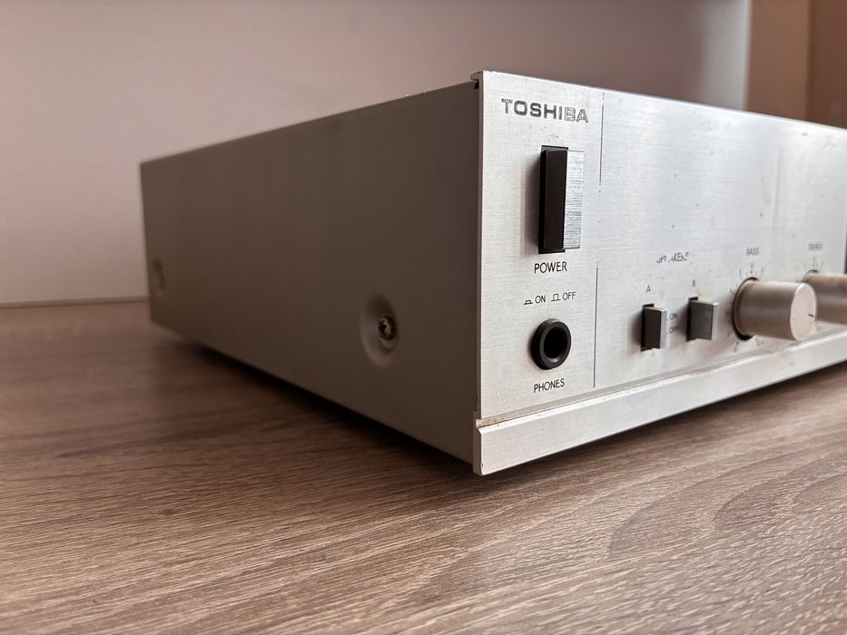 Усилвател Toshiba SB-M20