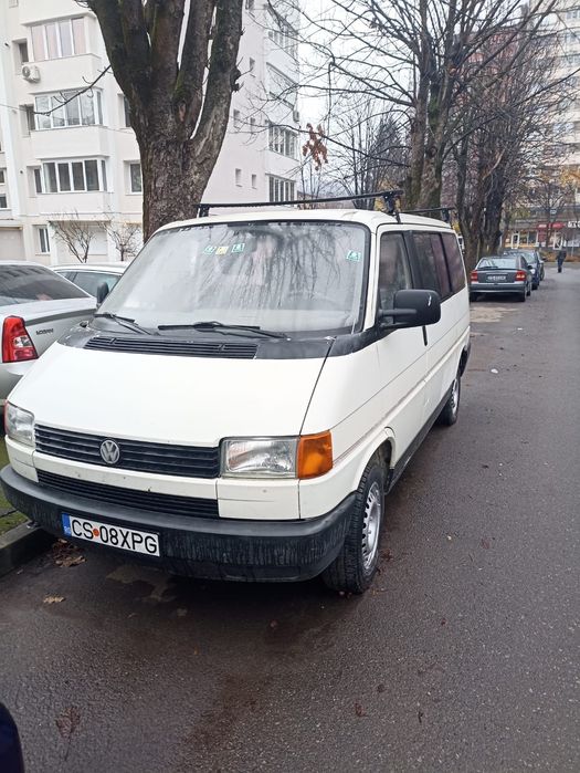 Vând Volkswagen T 4