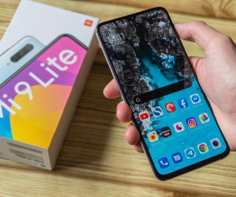 Mi 9 Lite 6/64 черный графит в идеальном состоянии