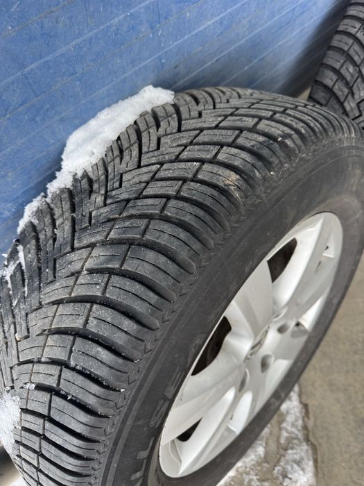 235 65 16 Suv M+S iarna Allseason Pirelli Scorpion Dot 2023