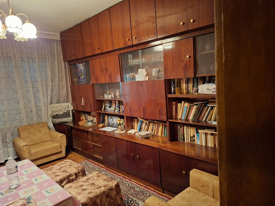 Продава се Двустаен апартамент в Плевен, Сторгозия - 60 кв.м за 697 €/кв.м - Снимка #2