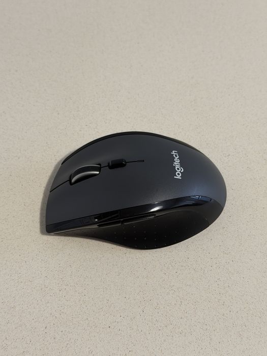Vand mouse Logitech Marathon M705