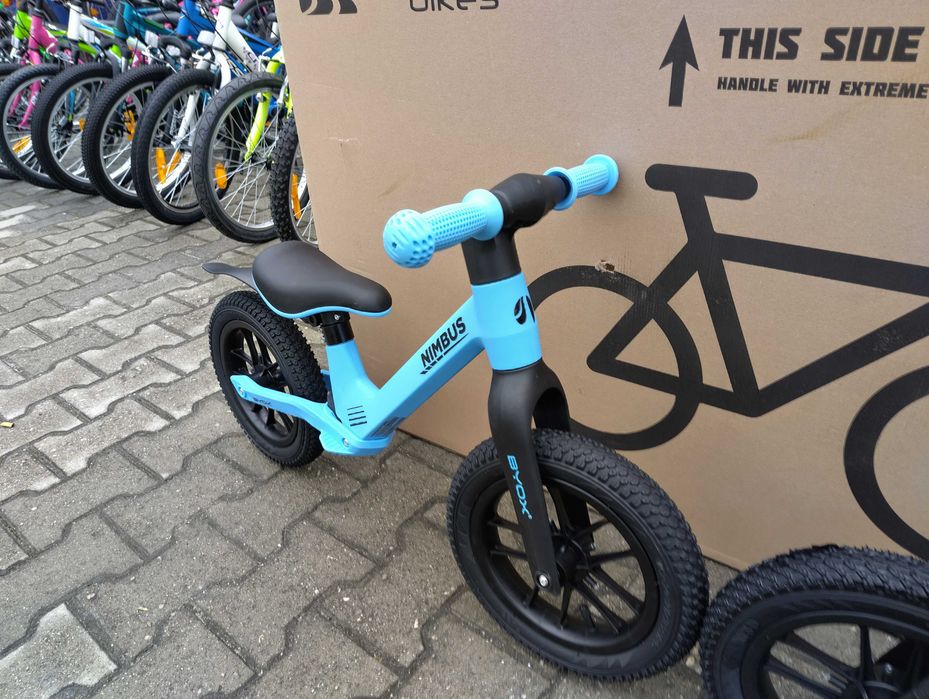 BYOX Балансиращ велосипед с помпещи гуми NIMBUS