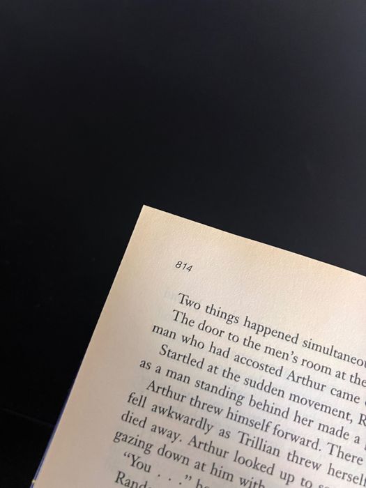 Книга Douglas Adam’s