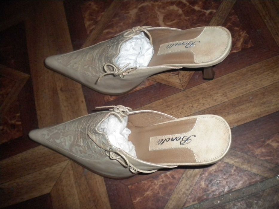 Туфли женские новые, красивый дизайн