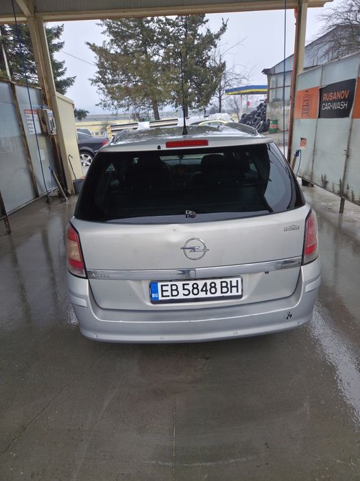 Опел Астра H 1.6 газ,бензин