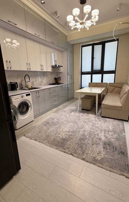 Срочно сдам 3/1/9 на Ц-квартале ор-р метро Чиланзар H5