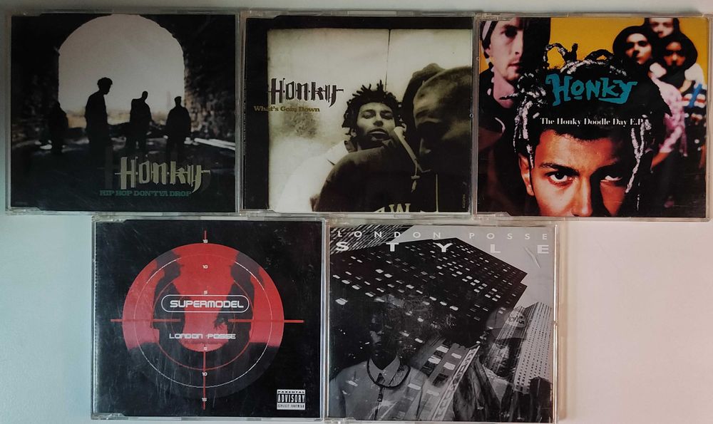 D'Angelo, AZ Yet, Case, Bobby Brown, Brian McKnight, 702 и още ...