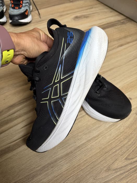Мъжки мъжки маратонки ASICS GEL-NIMBUS 25 ! 41,5 н