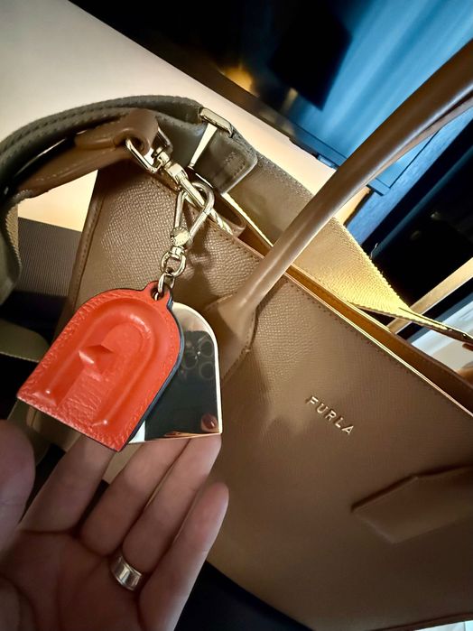 Geantă elegantă Furla