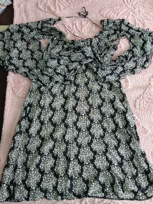 Vând rochiță Zara