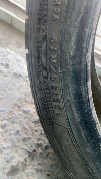 Продам шину R19