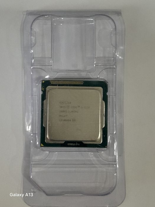 Продам процессор Intel i3 3220