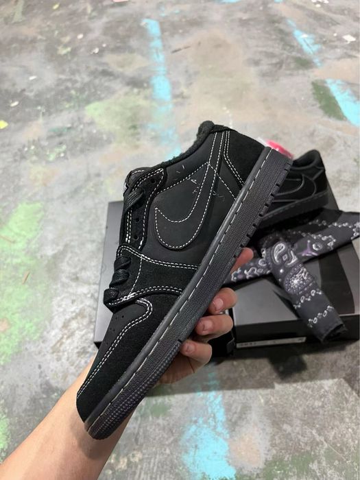 Air Jordan 1 Low x Travis Scott “Black Phantom”