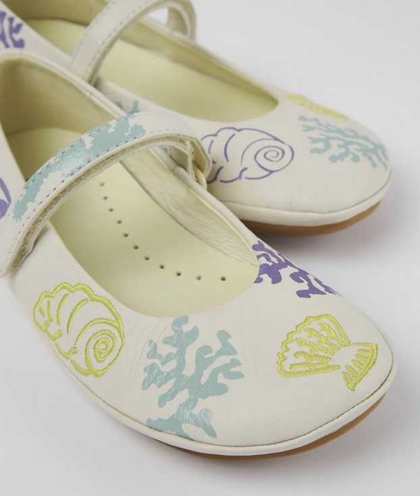 Нови  боси (barefoot) обувки/балерини Camper Twins - н.38