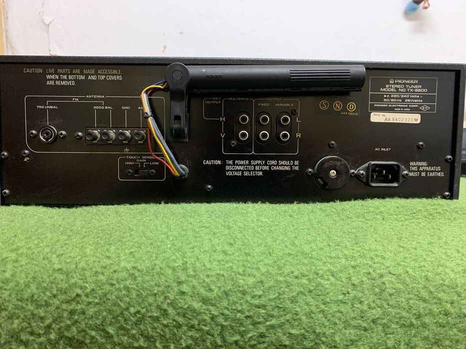 колекционерски аналогов тунер Pioneer TX-9800