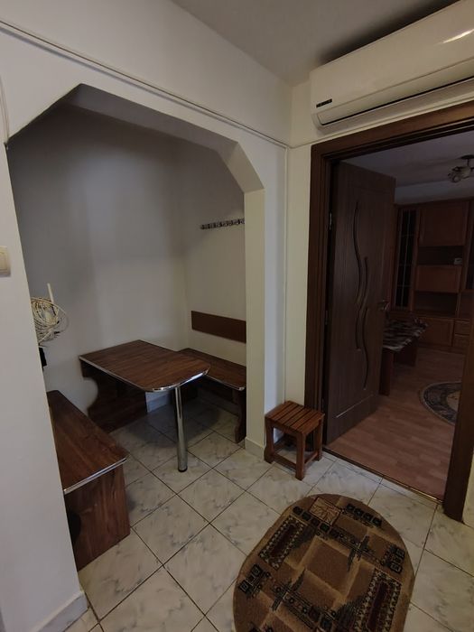 Apartament de închiriat
