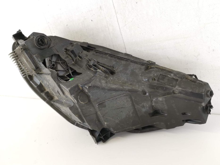 Десен фар / Far Desen Led Tesla Model 3/Y Оригинален Повреден Оригинал