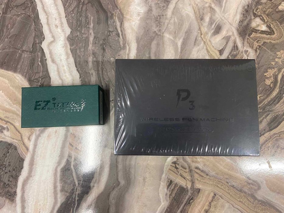 Машинка за татуировки EZ с две батерий