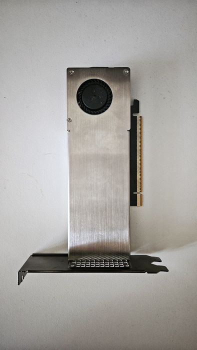 RTX2000PRO Blackwell - 16GB DDR7 ECC - 1U - Compatibila Minisforum MS01 / MSA2