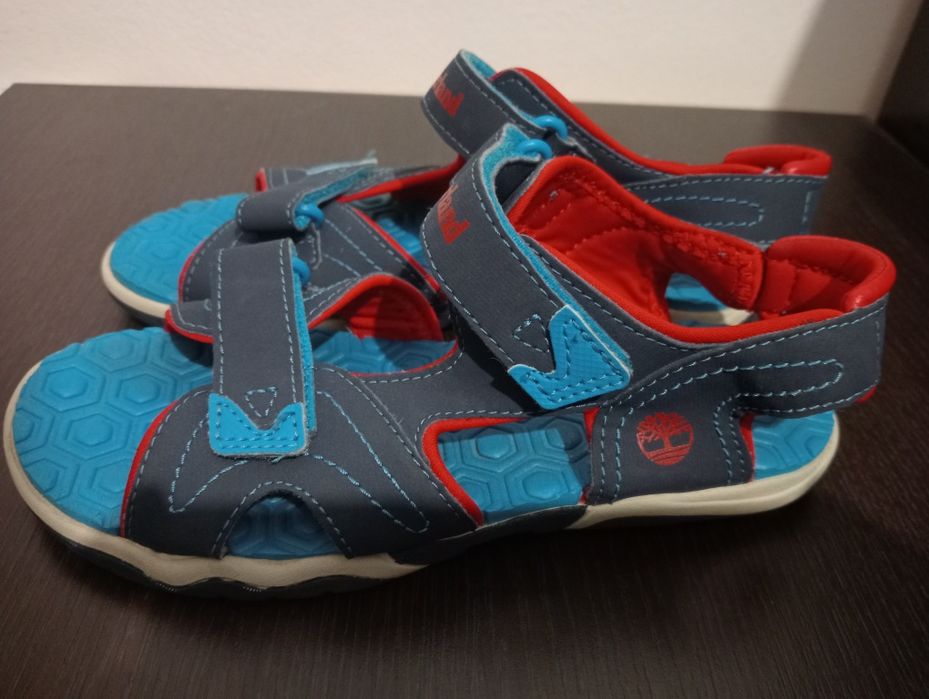 Adidași Puma, Nr 35, interior 23cm și sandale nr34, interior 22,5cn