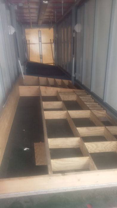 rulota comerciala aprozar mobil 60 mp desfasurata