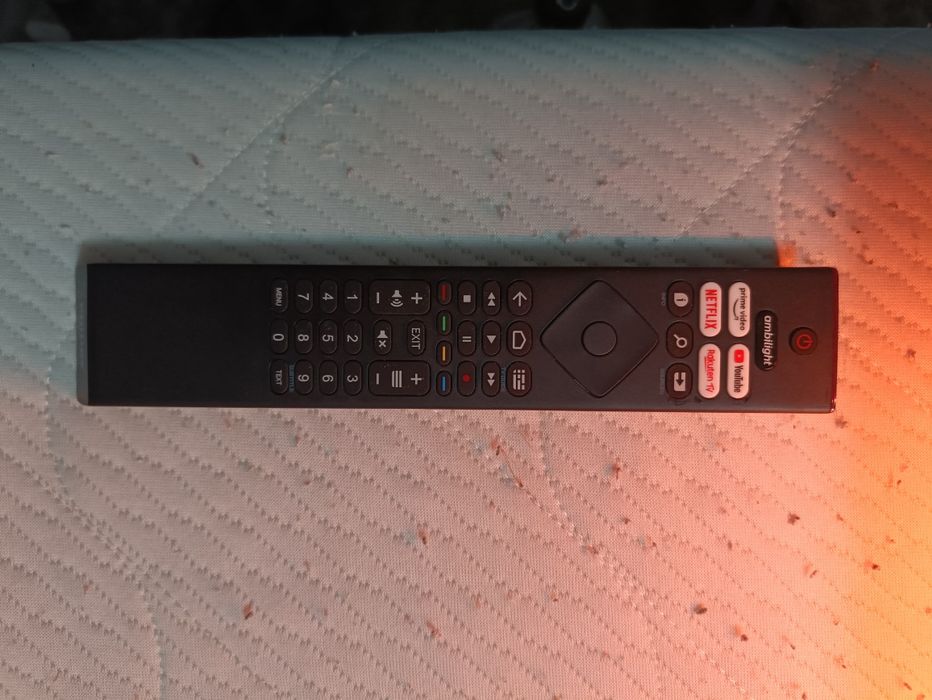 Funda para Philips Ambilight TV Control Remoto, Antideslizante Funda Silicona Compatible con Philips 43PUS7906/12 55OLED707/12 65OLED707/12 con Cordón (Rojo