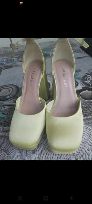 Vind pantofi Primark