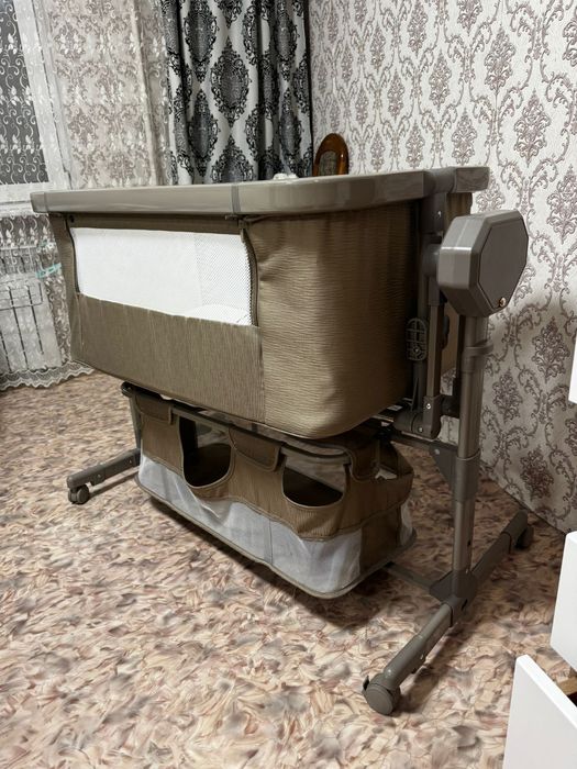 Продам детскую кроватку