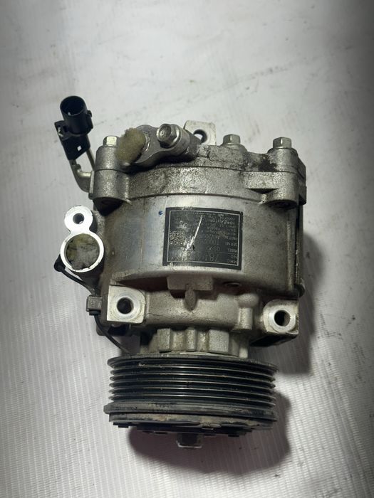 Компрессор кондиционера Mitsubishi Eclipse  Outlander 1.5l turbo 4b40
