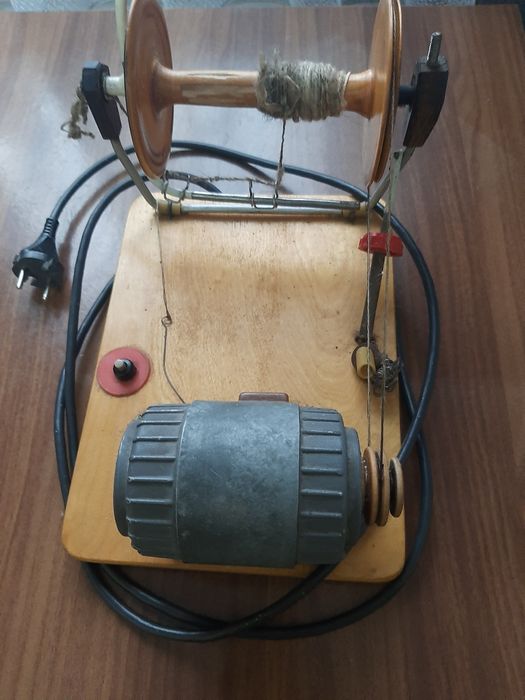 Продам прялку электрическую.