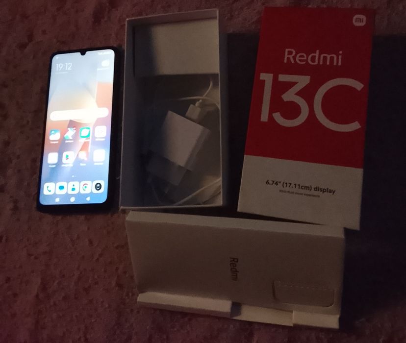 Редми 13C 16+256gb