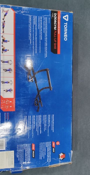 Продам турник в дверной проем