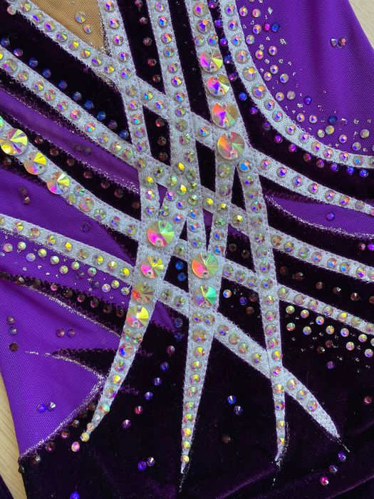 Costum gimnastica ritmica