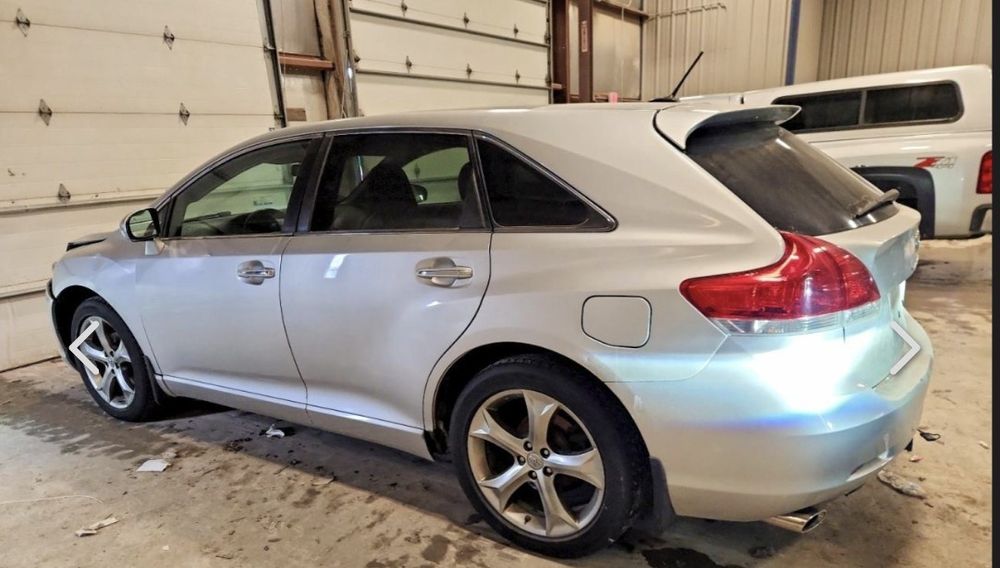 Срочно продам Toyota Venza
