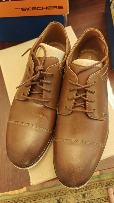 Кожаные туфли Clarks со скидкой