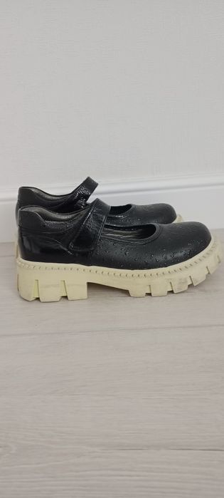 Туфли школьные для девочек