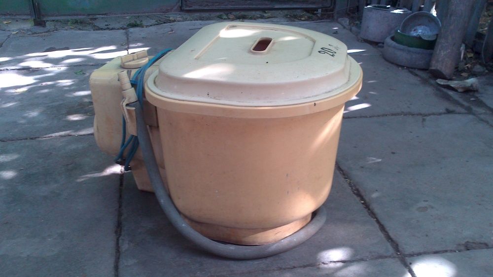 Стирал.машины "Урал","Десна"