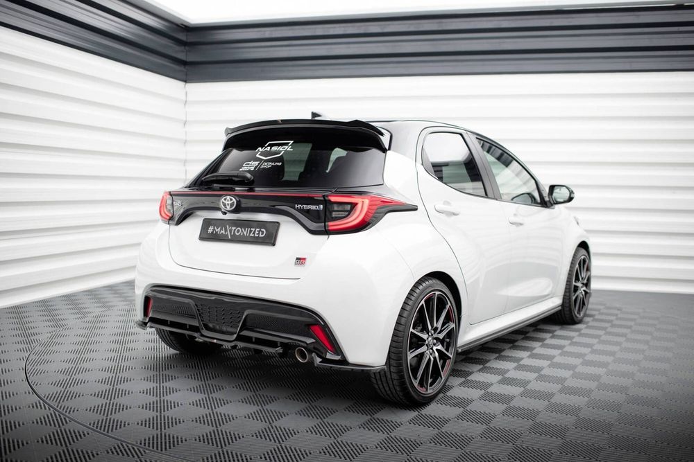 Pachet Prelungiri compatibil cu Toyota Yaris GR Sport Maxton Design