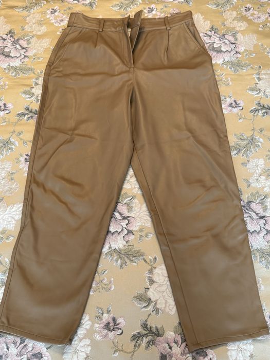 Продам женскую одежду