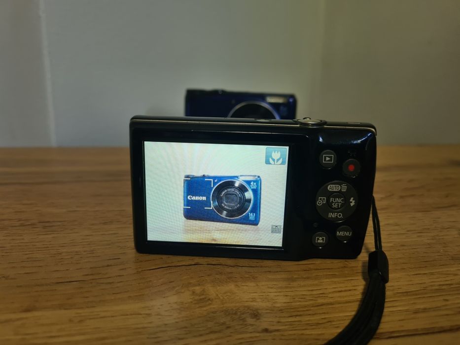 Canon IXUS 185 Cameră Foto Compactă 20.5MP Zoom Optic 8x Neagră