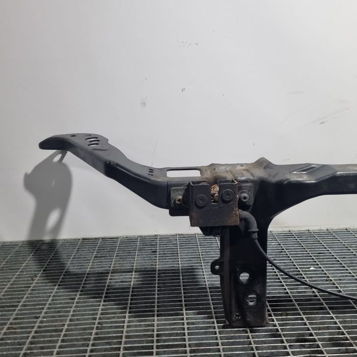 Trager Jaguar F - Pace 2.0 D 2015 - 2020 1999CC Manuala (1374) Diesel