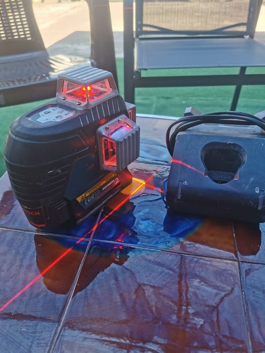 Bosch GLL 3 80 .