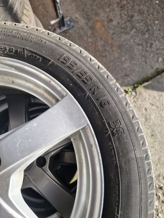 Vând Citoren C3 Picasso