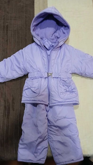 Ескимосче яке и гащеризон